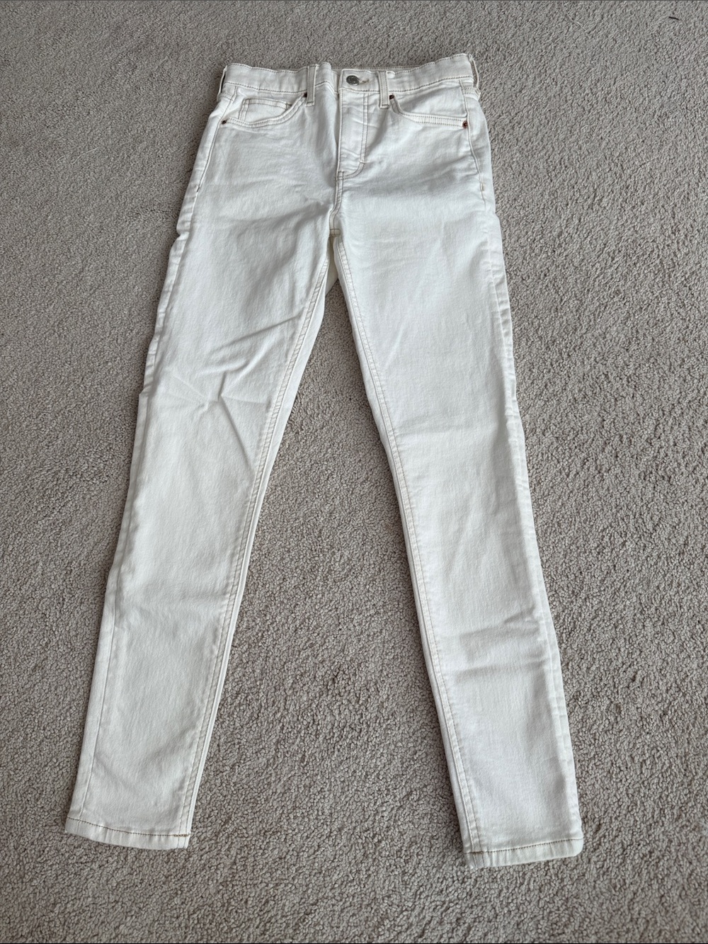 Topshop Off White Skinny Jeans. Size 26